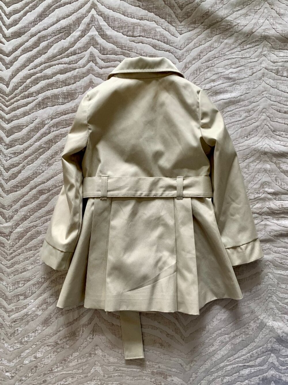 Tahari 2T Double-Breasted Coat | Beige Trench Coat - Picture 2 of 6